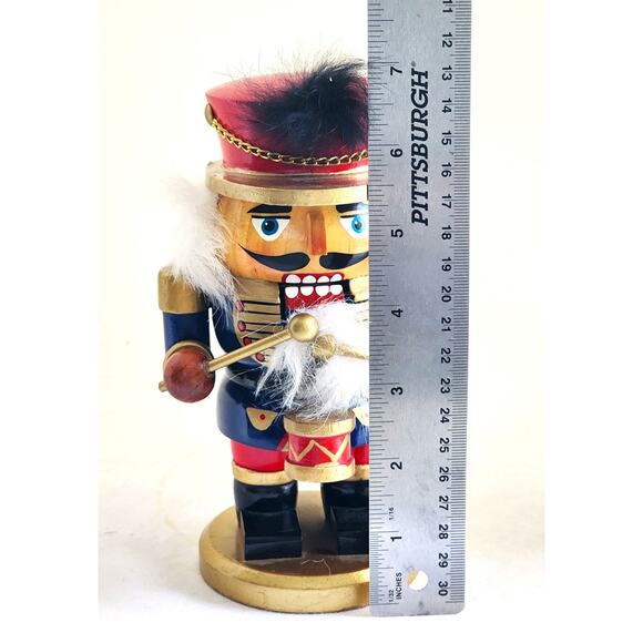 NUTCRACKER-Wooden-Drummer-English Style-Drum & Hat-Christmas-7 in tall - Picture 13 of 14